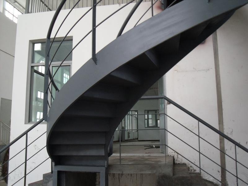 鋼結構樓梯在選材時應從幾方面入手